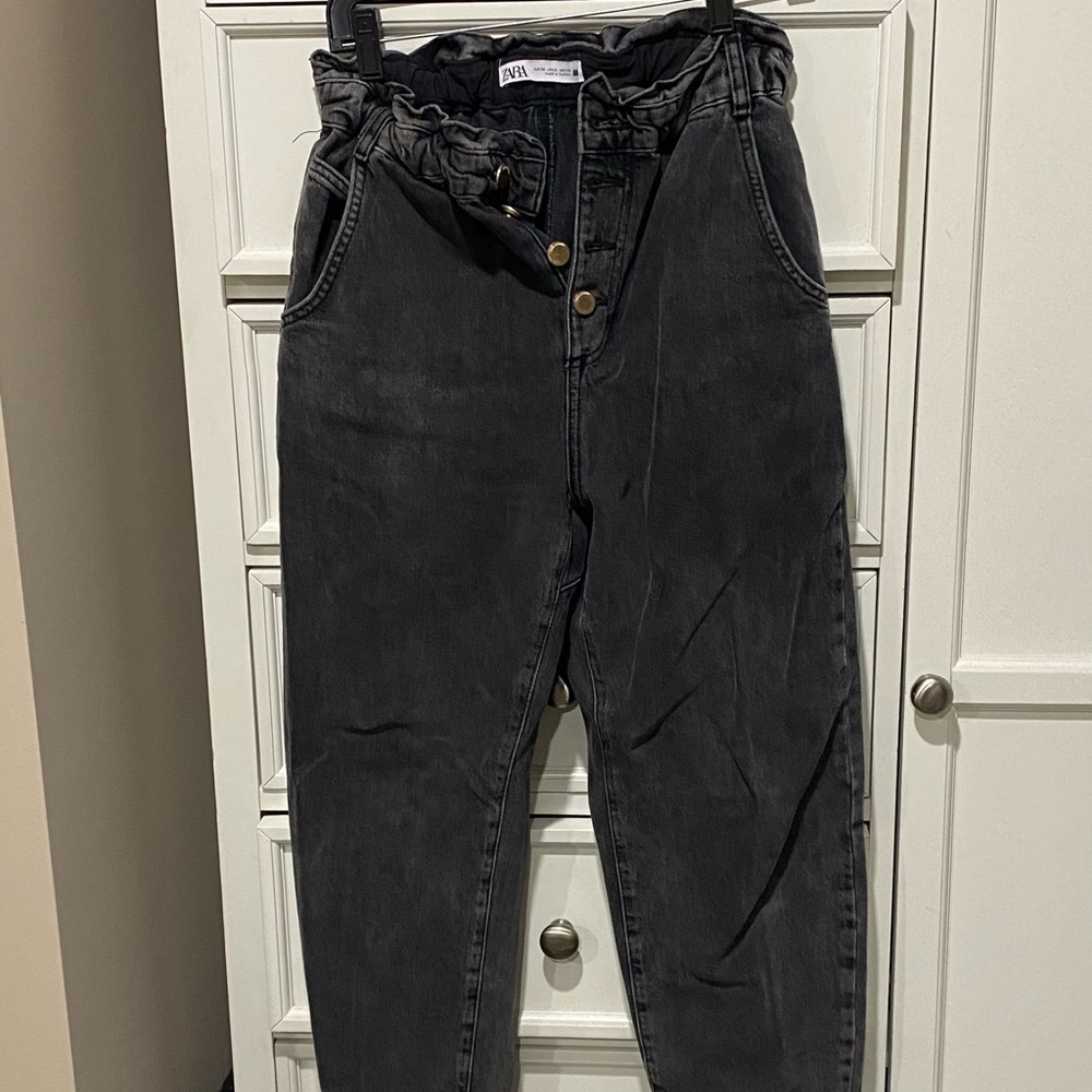 Zara jeans